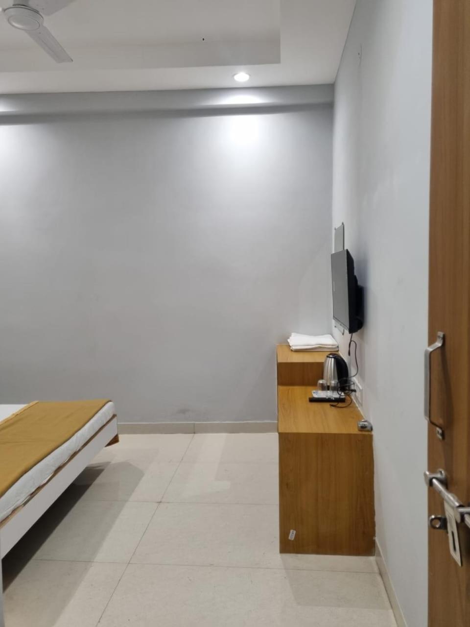 Vivanta Inn Lodge, Solapur Dış mekan fotoğraf