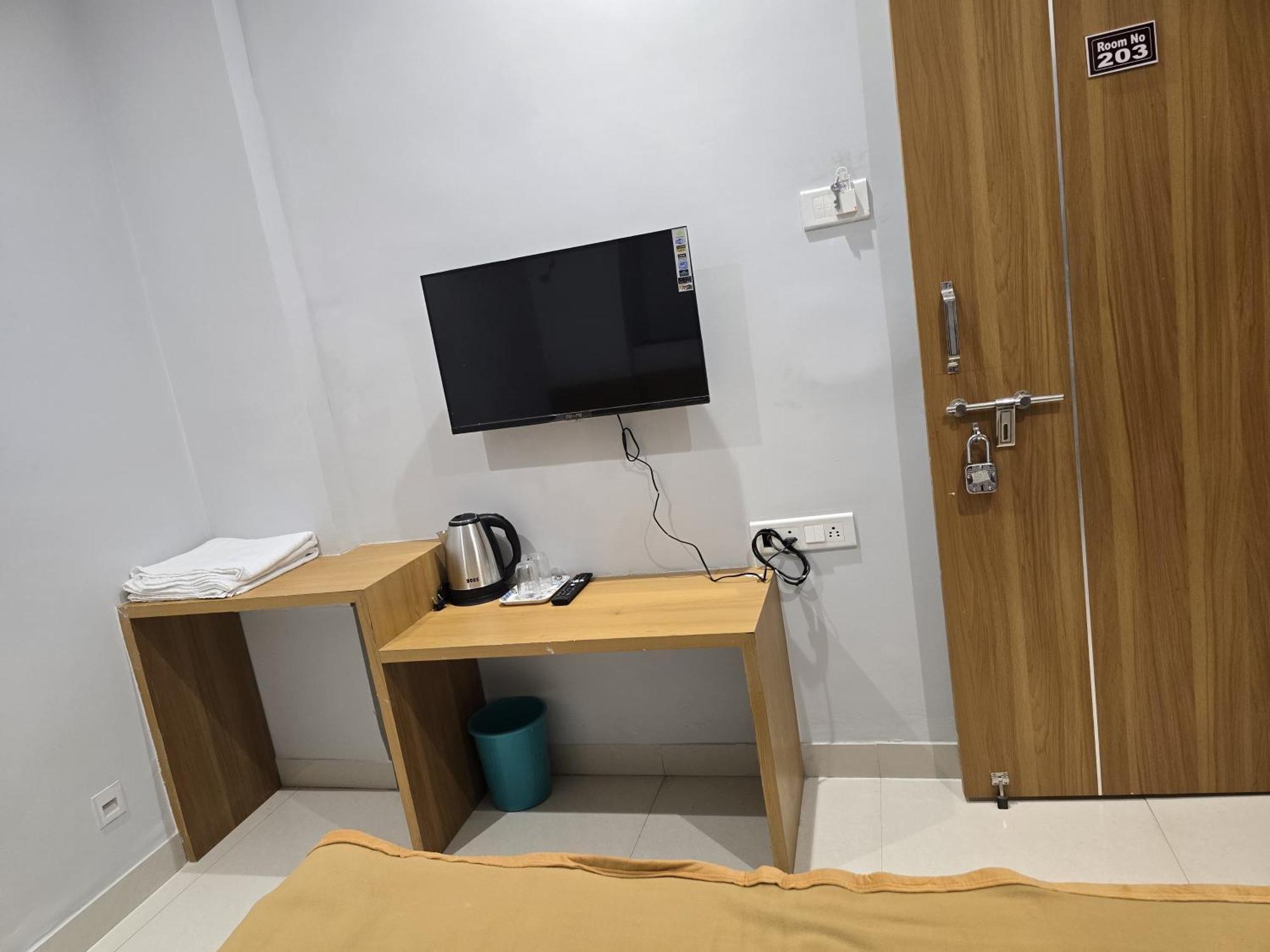 Vivanta Inn Lodge, Solapur Dış mekan fotoğraf
